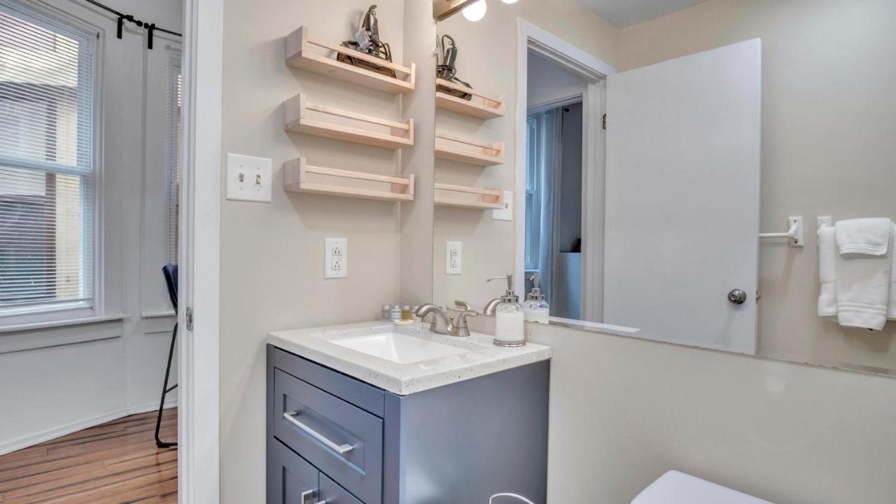 Fully Furnished Harrisburg