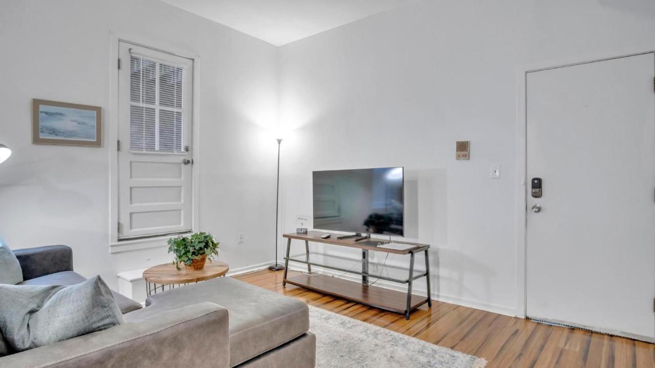 Fully Furnished Apartment Harrisburg